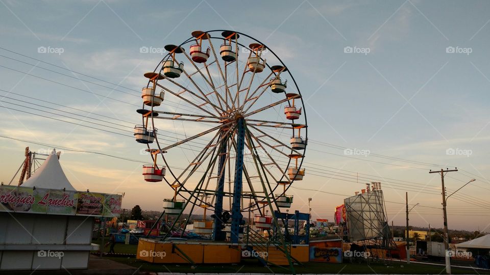 Roda gigante no Parque.