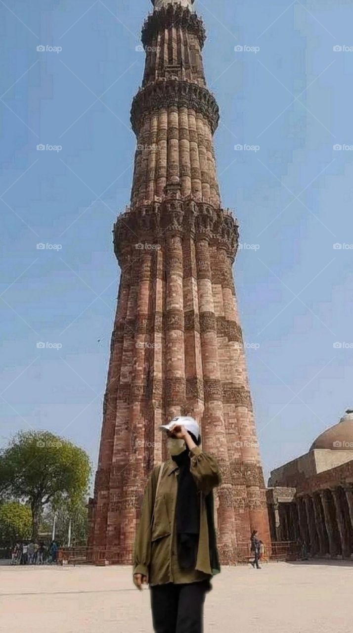 A most beautiful and attractive view of the Qutub Minar.