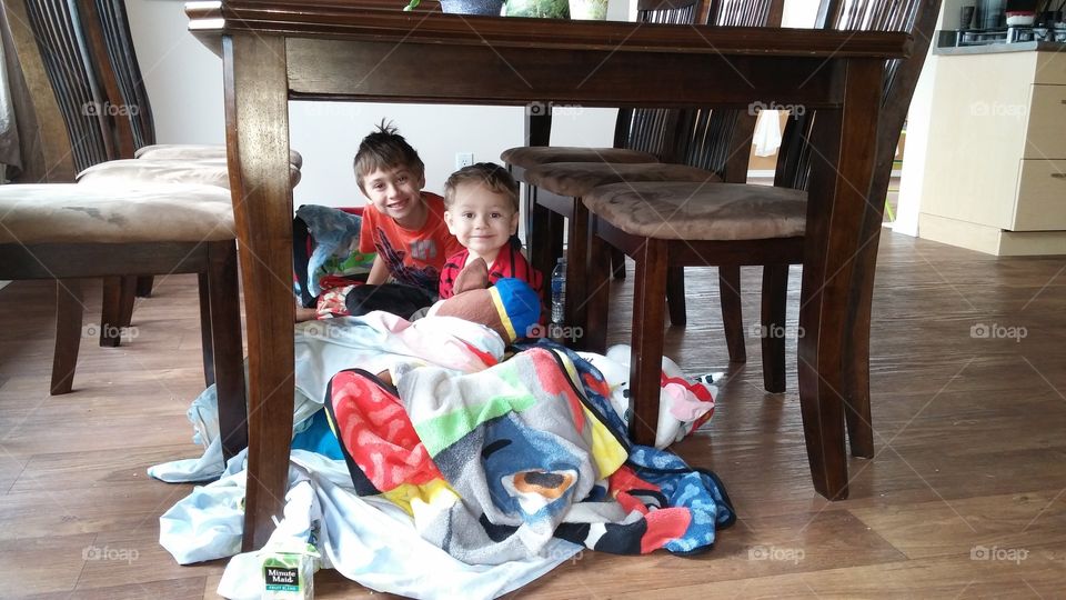 kitchen table fort