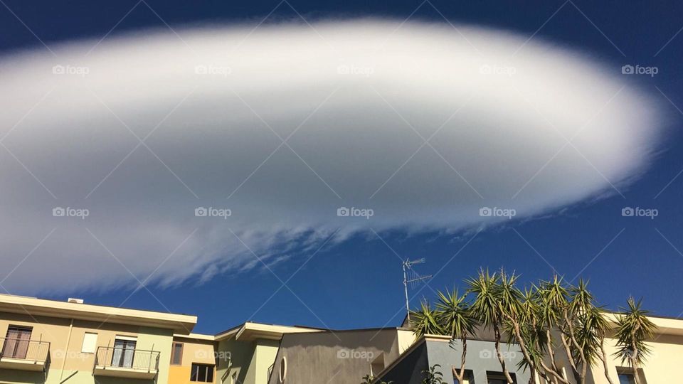Strange cloud 