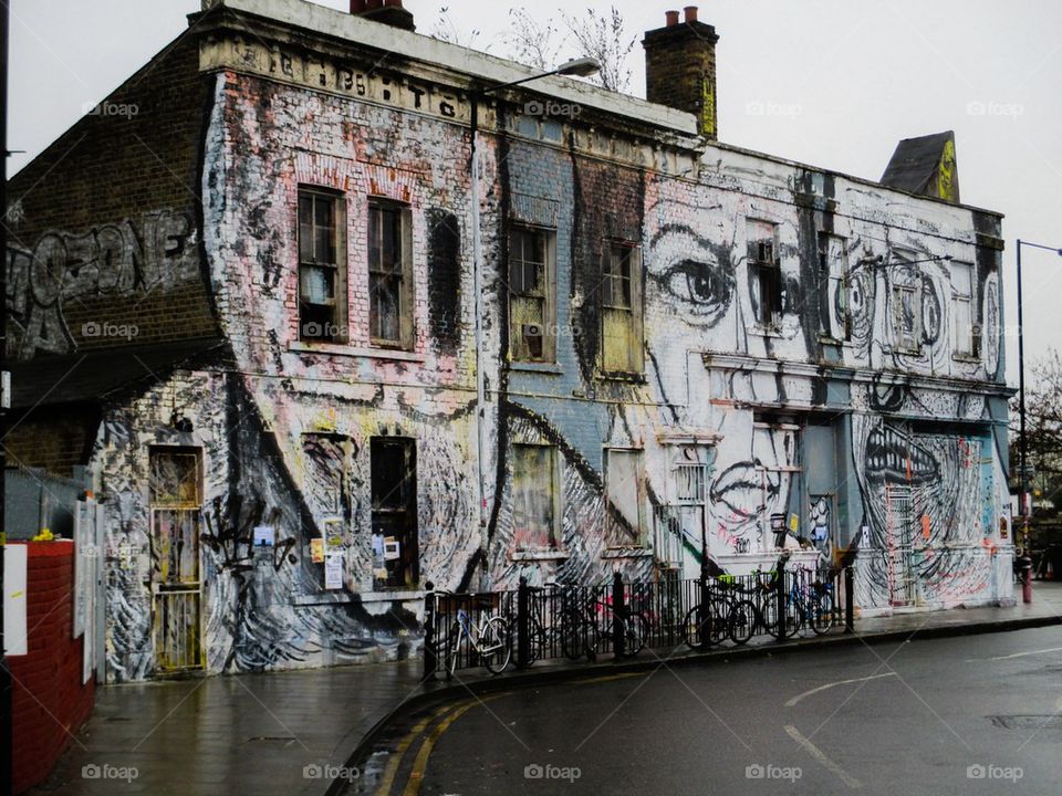 Graffiti house