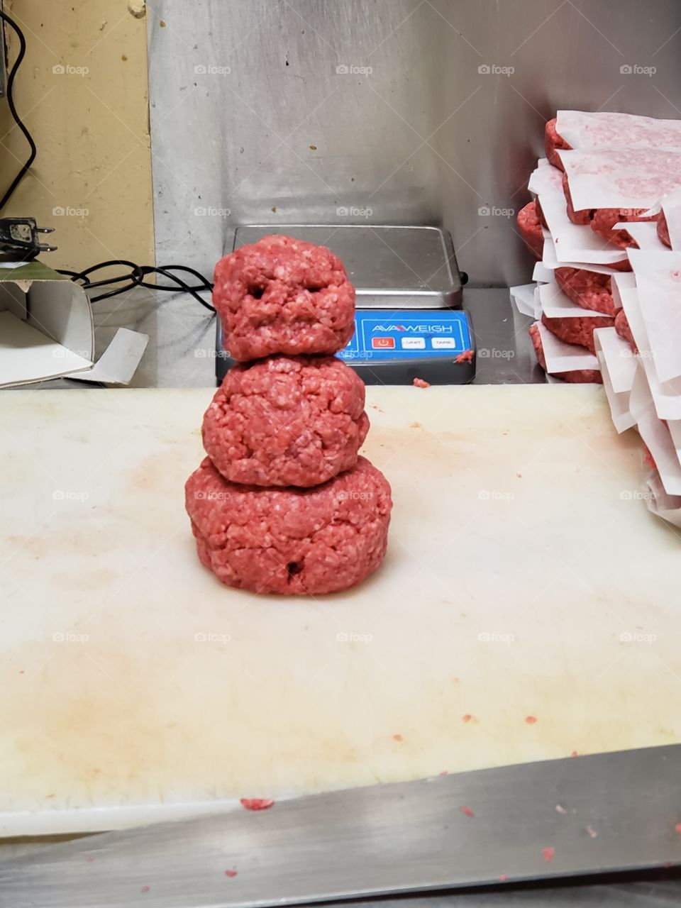 weighing in at 19.34oz it's Meat Man