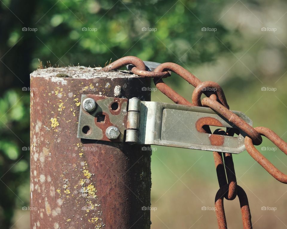 Rusty metal chain