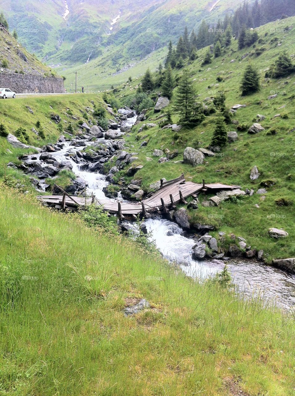 Along the Transfăgărășan highway 