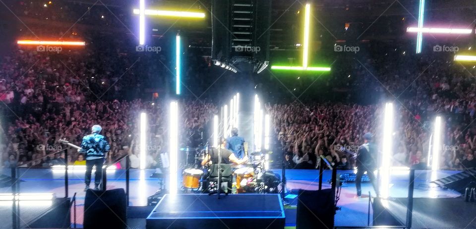U2 live Madison Square garden.