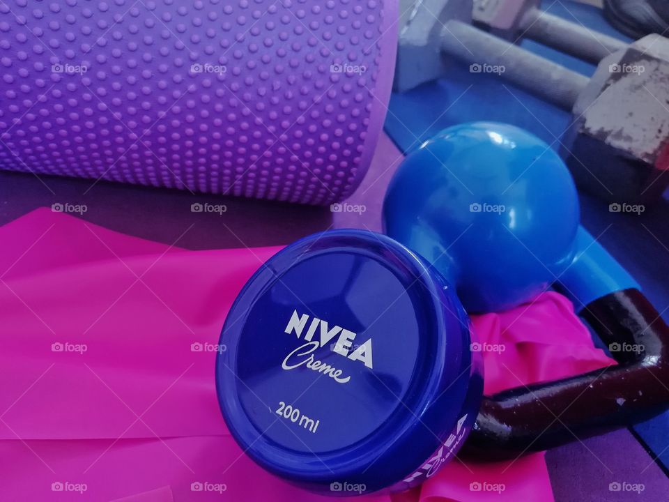 Nivea creme and fitness equipment
