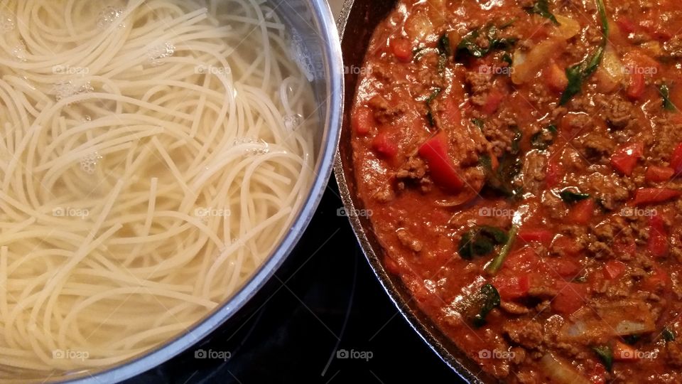 homemade spaghetti sauce and noodles