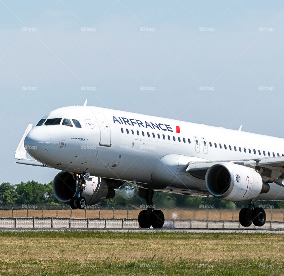 Airfrance landing at KBP