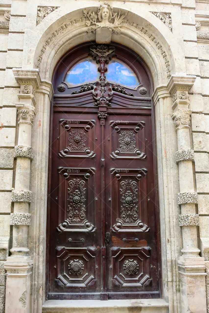 The door in old city of Havana