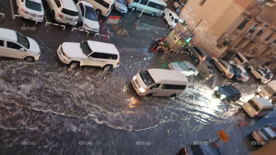 traffic during heavy rain