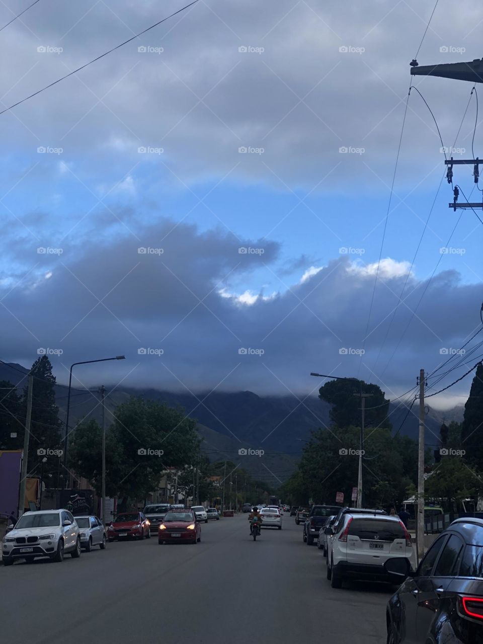 Mountains City Avenue Clouds Paisaje