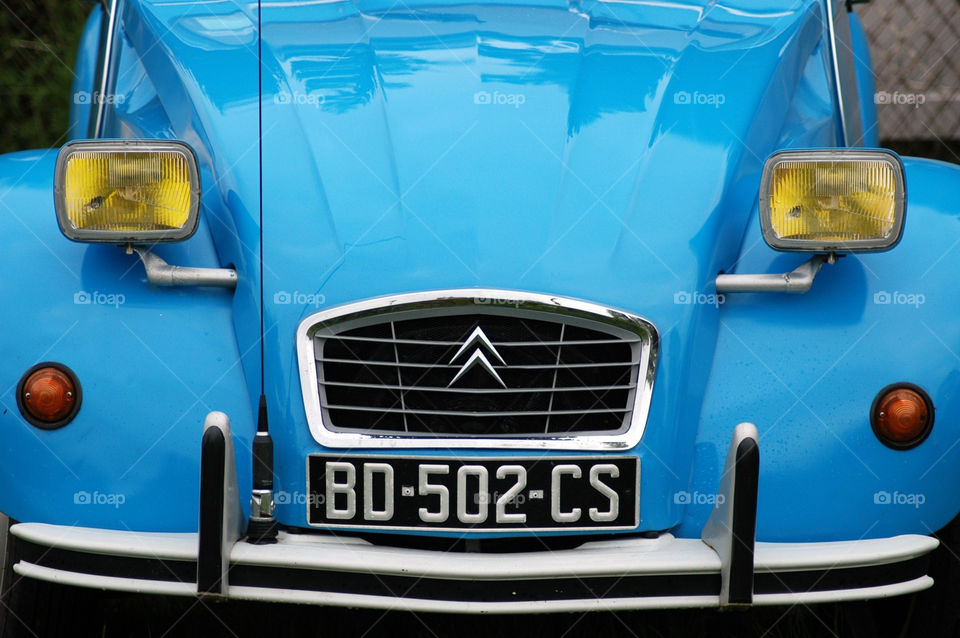 Blue 2CV