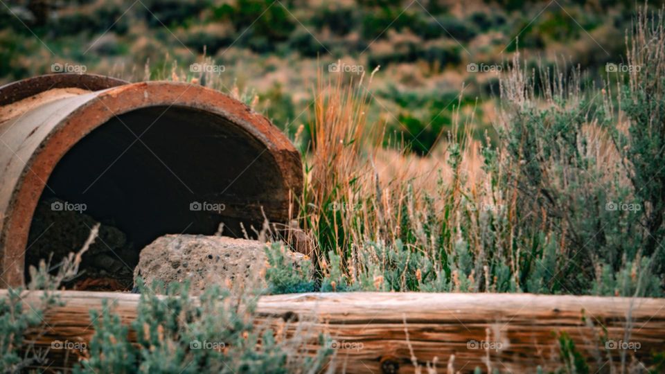 Plains scene feat. railroad tie