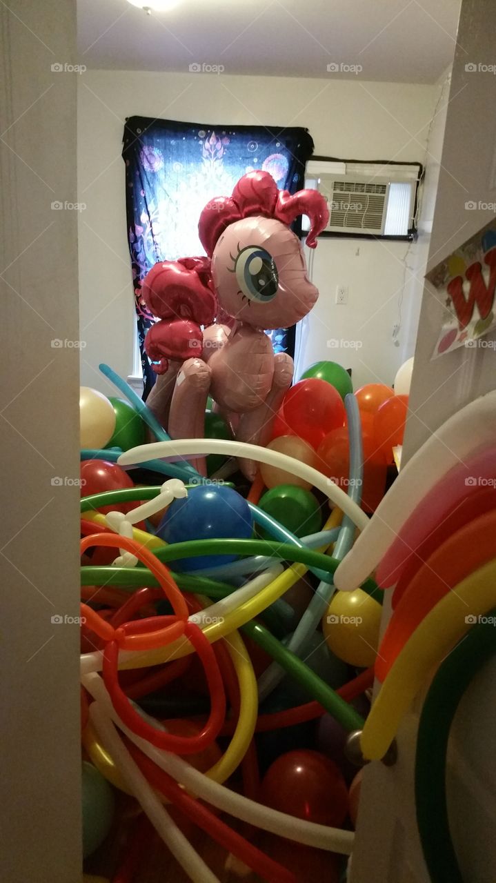 balloon war