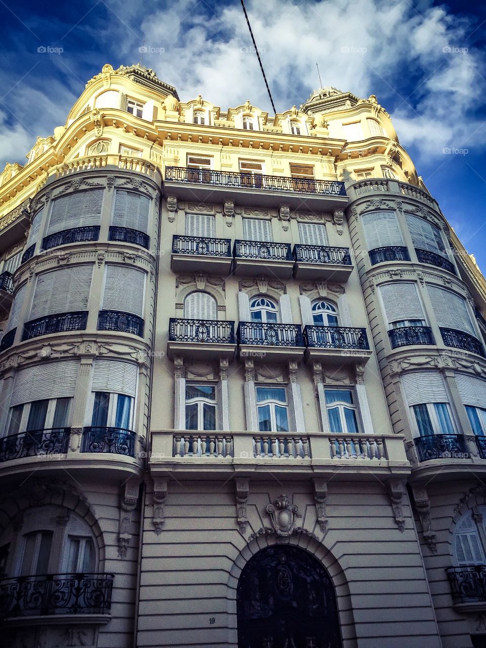 Edificio Bernardo Gomez, calle Jorge Juan 19 (Valencia - Spain)