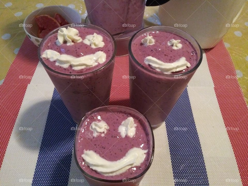 Mixed berries smoothie / healthy diet