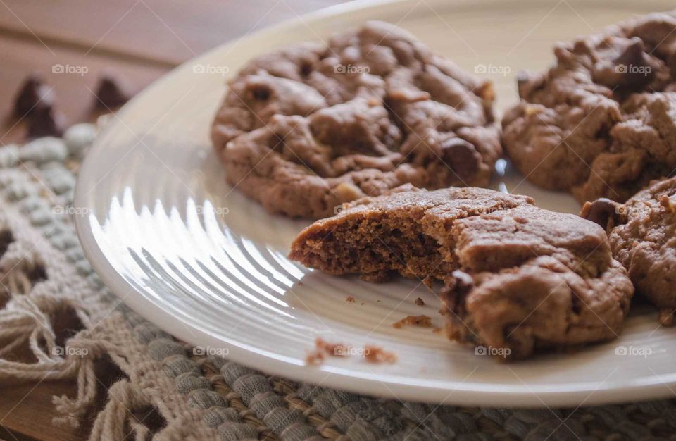 Cookies in plate