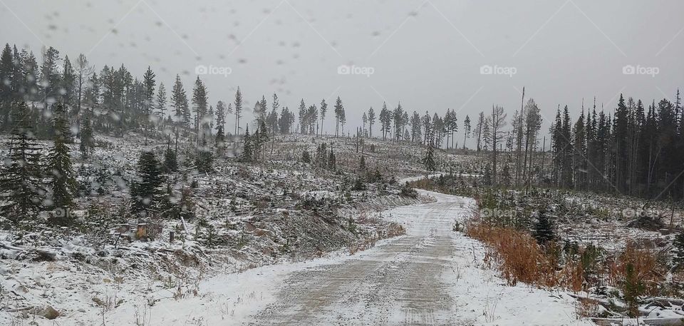 Beginning of winter in the mountains .windy paths