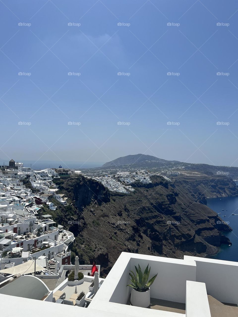 Santorini cliffs 
