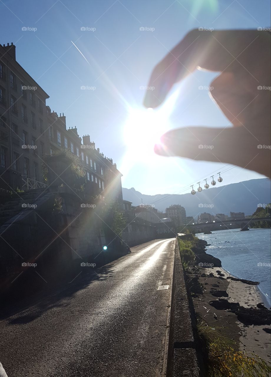 I'm possible. I touch the sun