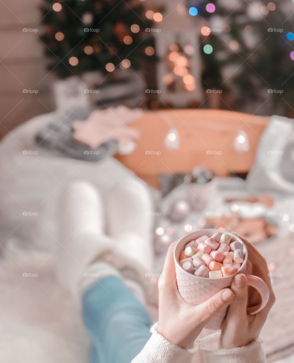 A cozy evening with marshmallows