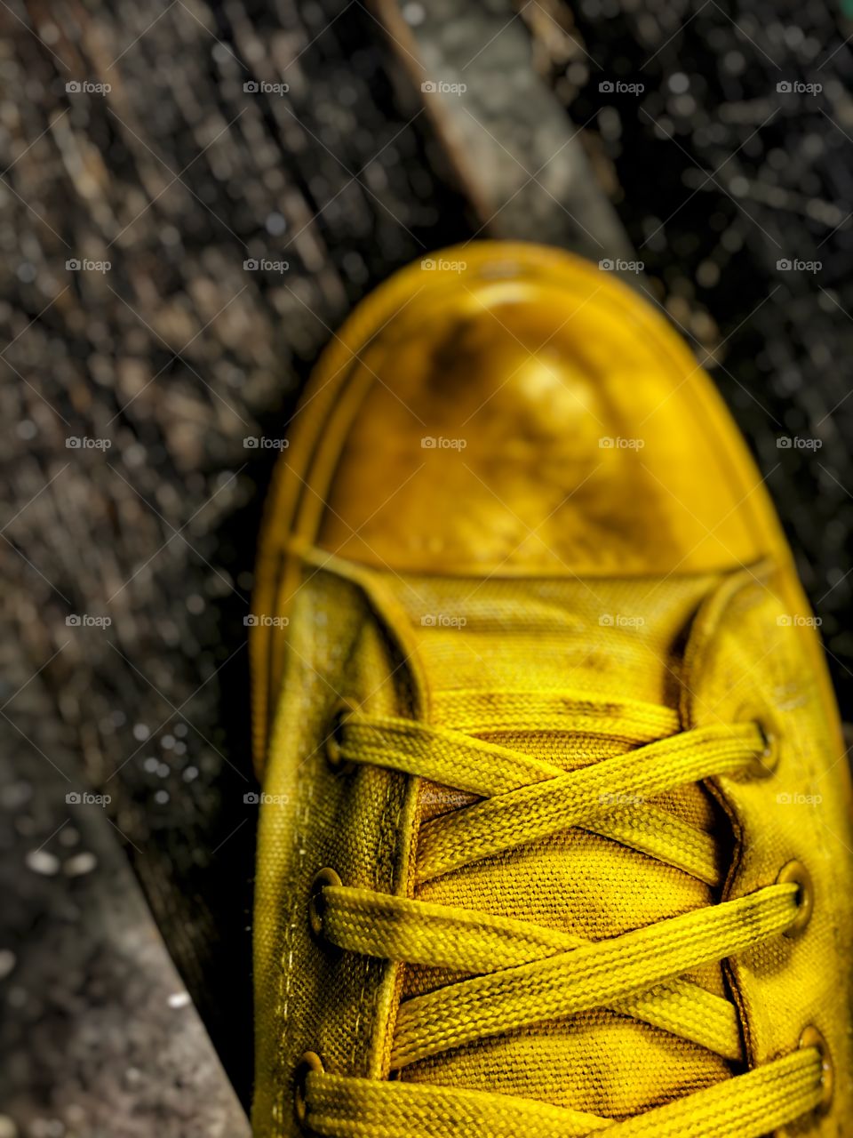 Dirty Shoes 
