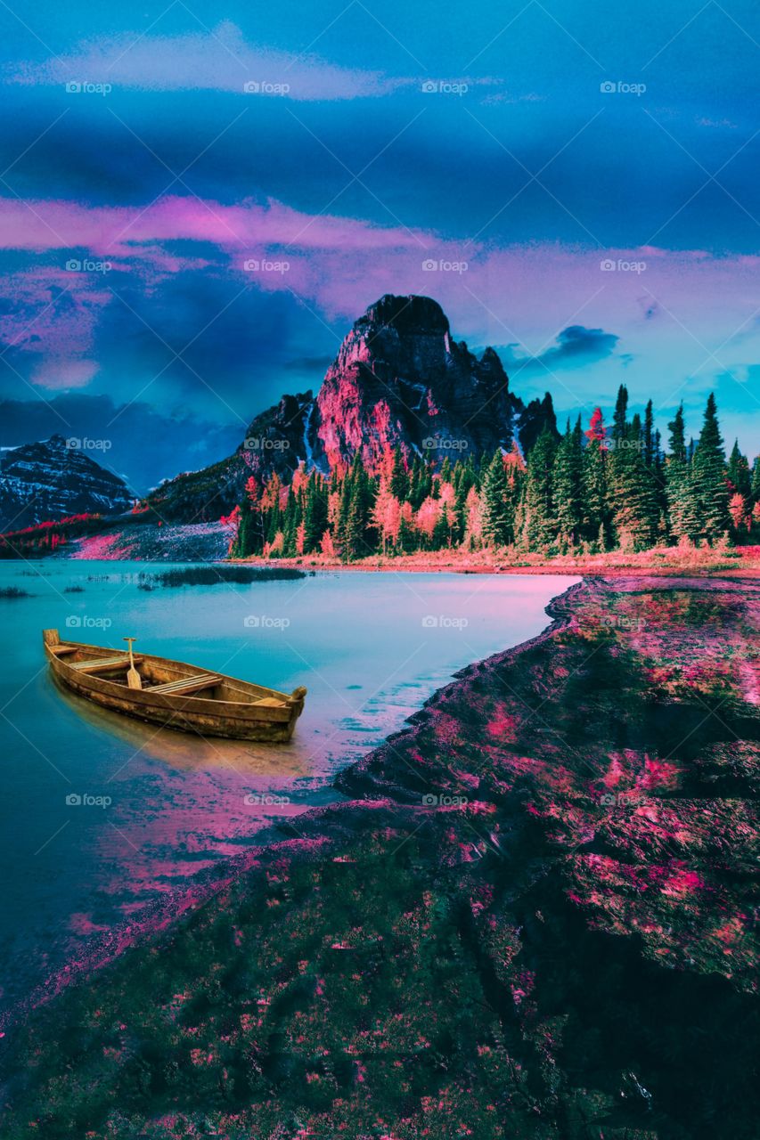 beautiful blue water ocean sea view with cloudy sky photography