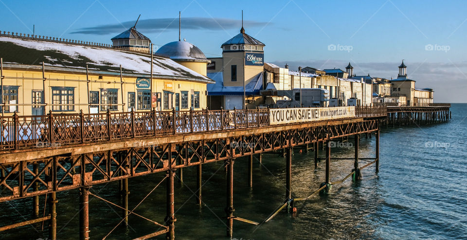 A snowy Hastings pier, a few months before it was burnt down in 2010, UK 