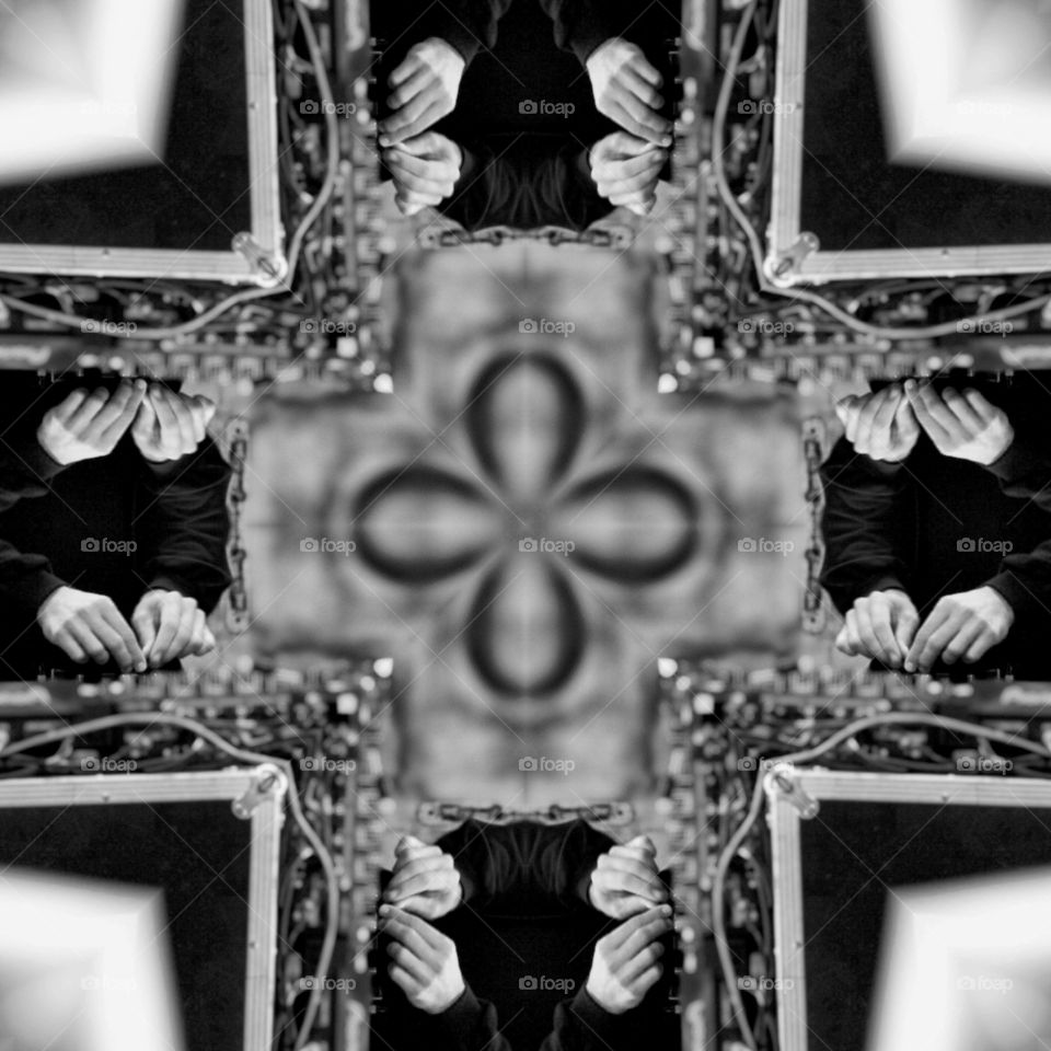 DJ играет свою прекрасную музыку