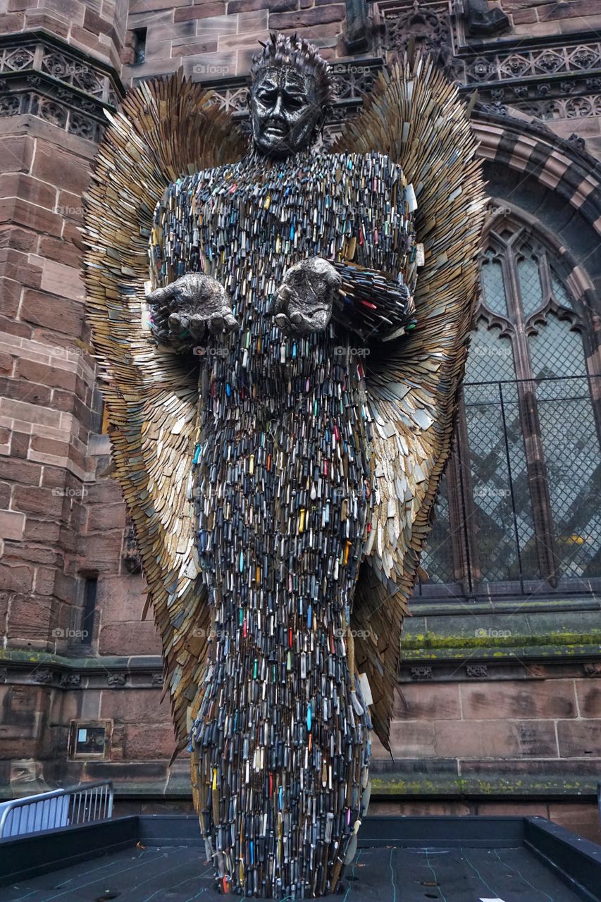 The Knife Angel ... Sculpture made with amnesty knives to head a campaign to highlight and raise awareness and reach out to communities to better educate heinous knife crime 👼🏻