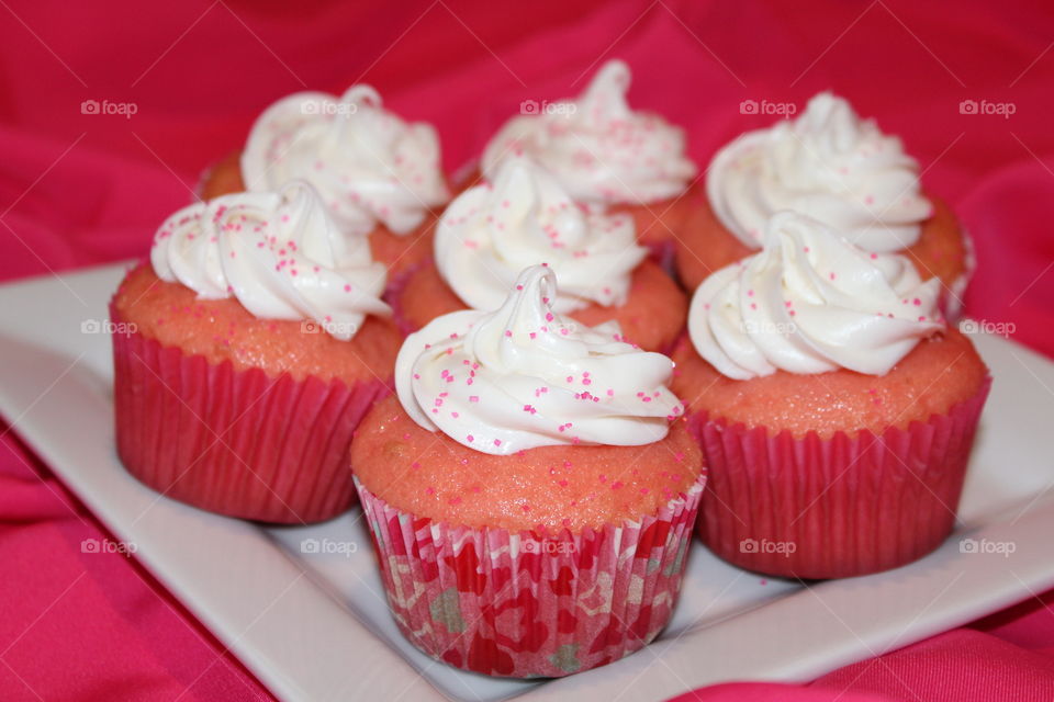 Strawberry cupcakes