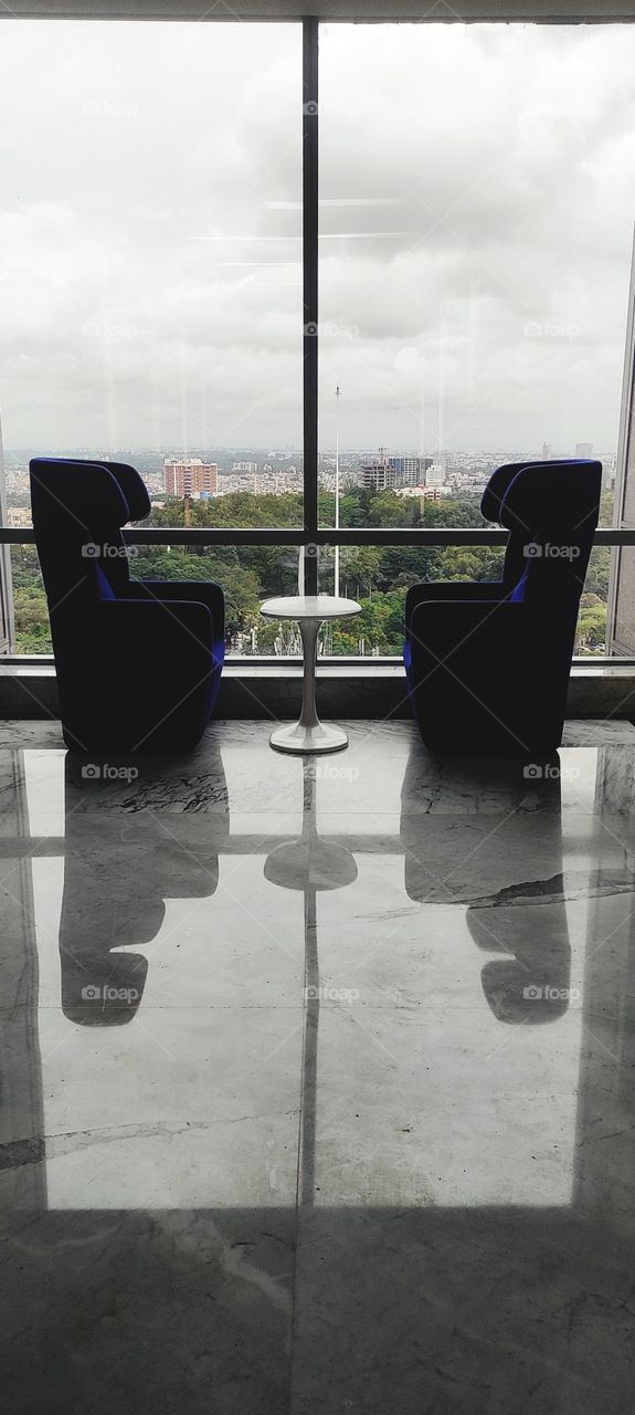 City view from the window, cloudy day, seems about to 🌧