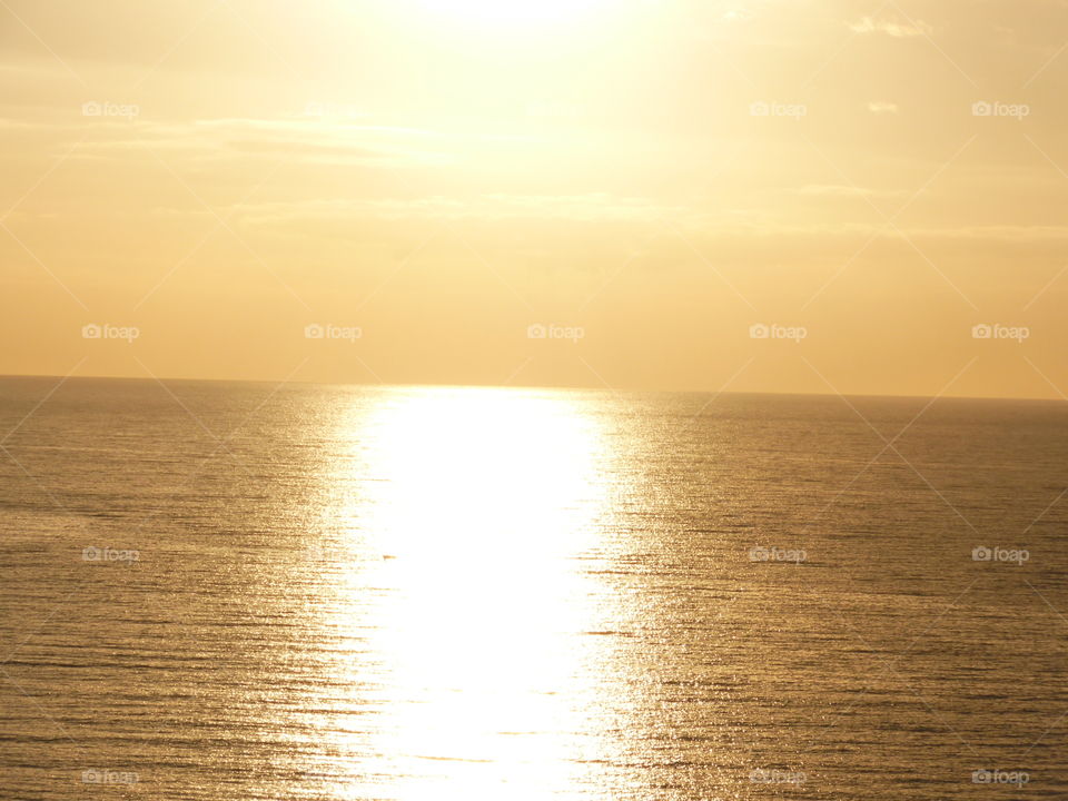Golden sunrise over sea