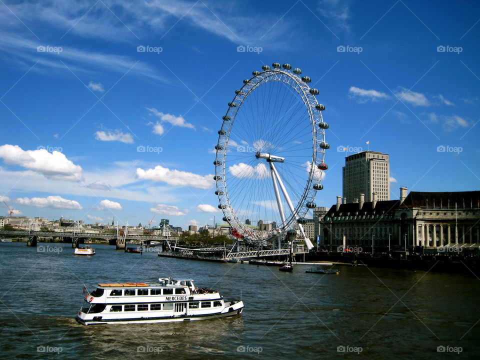 London Eye over the Thames