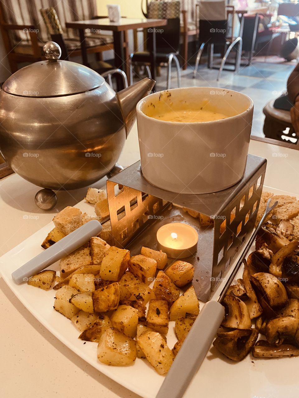 Cheese fondue & tea 