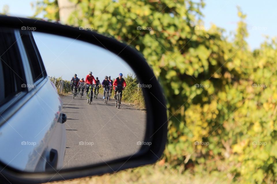 Cyclists in the mirror