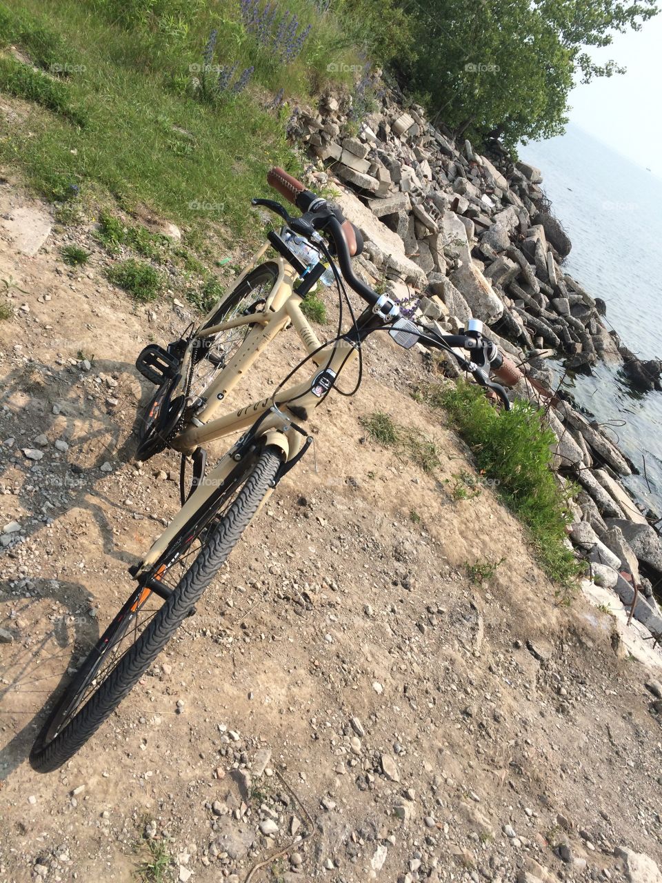 Traveling.s.1. Weekend rides.