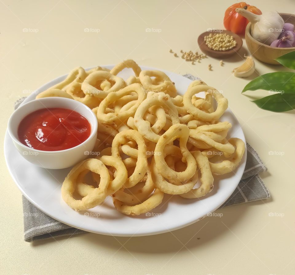 Cassava ring snack
