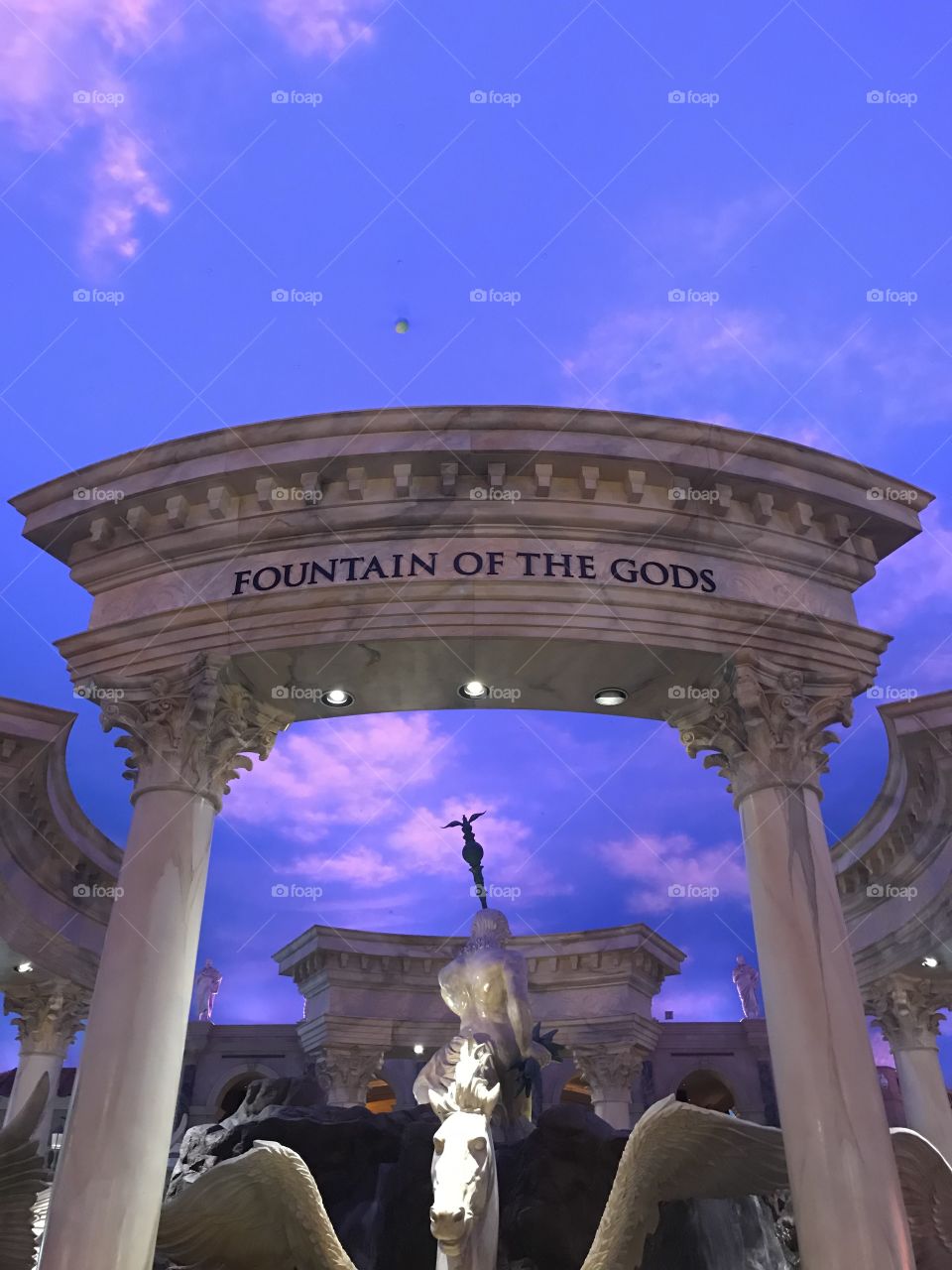 fountain of the gods Italia 