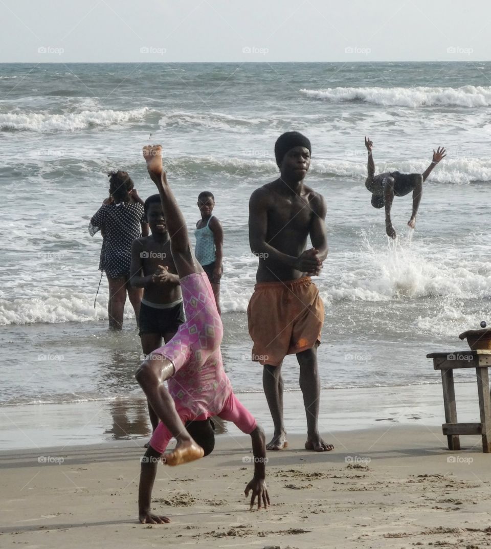 playing on the beach of Akkra Ghana