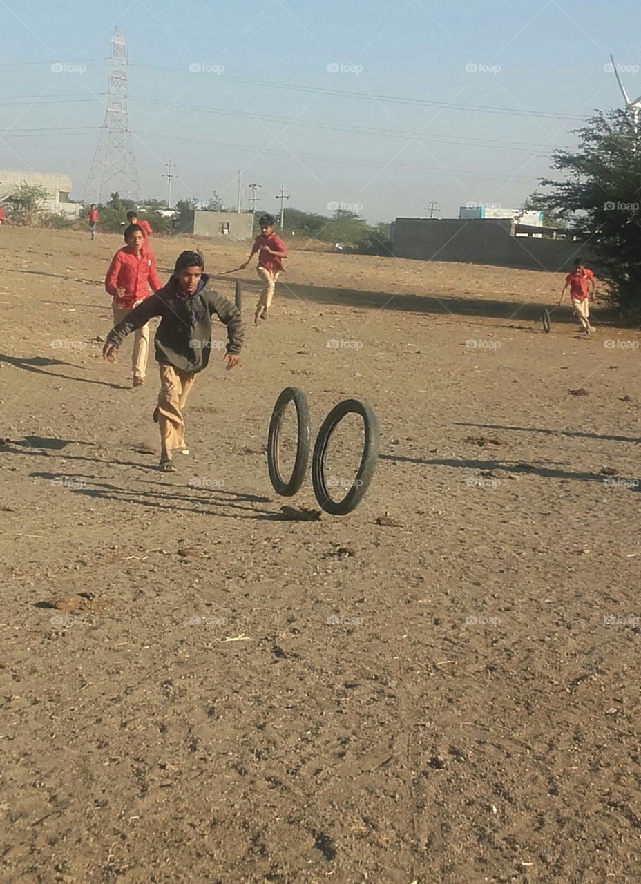 playing with tyres