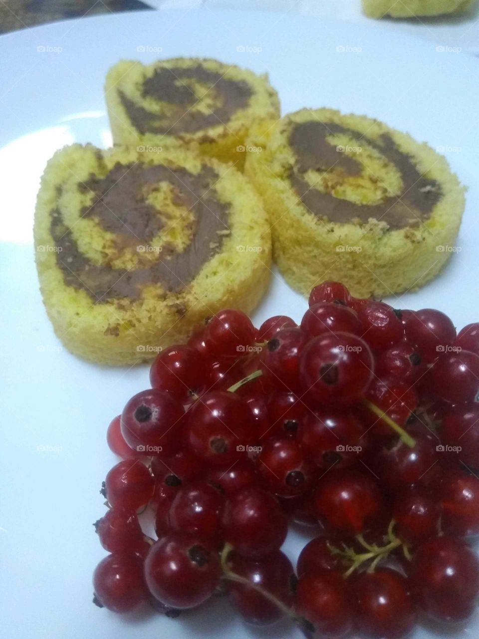 chocolate cream roll