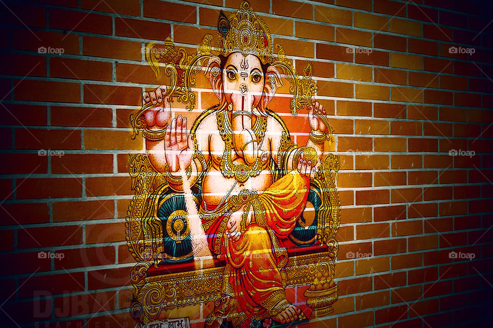 #GanpatiBappaMorya #GaneshChaturthi #brick #wall #portrait #ps #adobe #photoshop #edits  #designgraphic  #effect