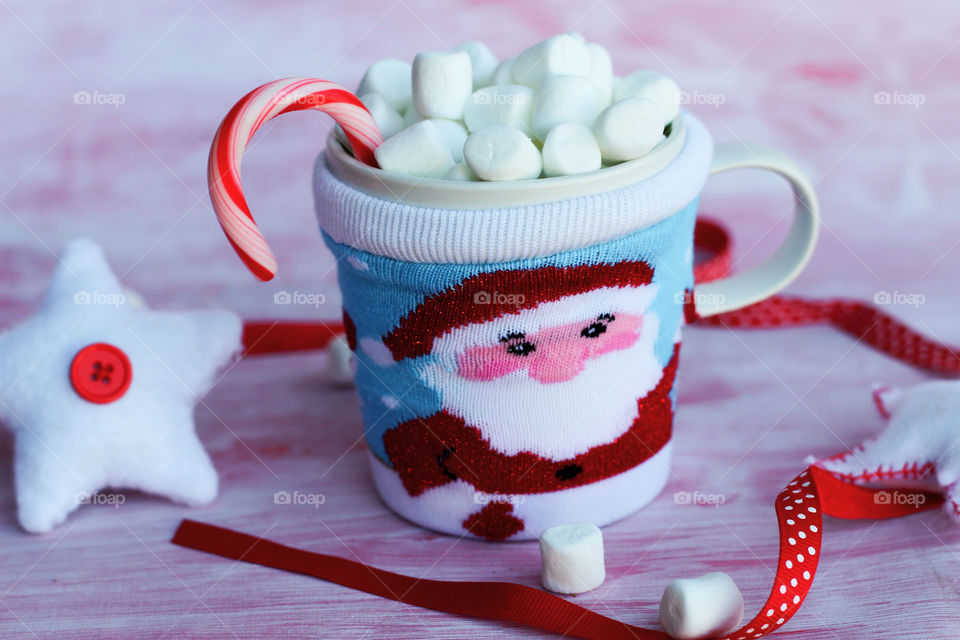 mug full with marshmallow