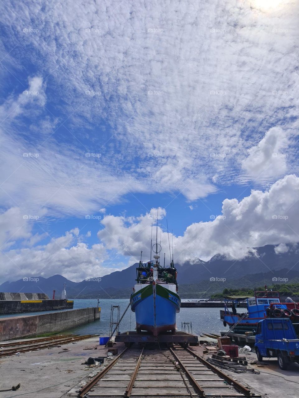 place where ships are built and repaired