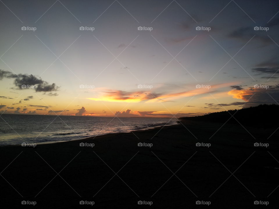 godawaya beach sunset in sri lanka