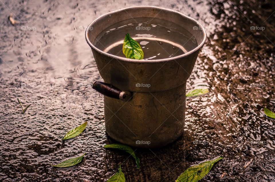 Bucket on the rain