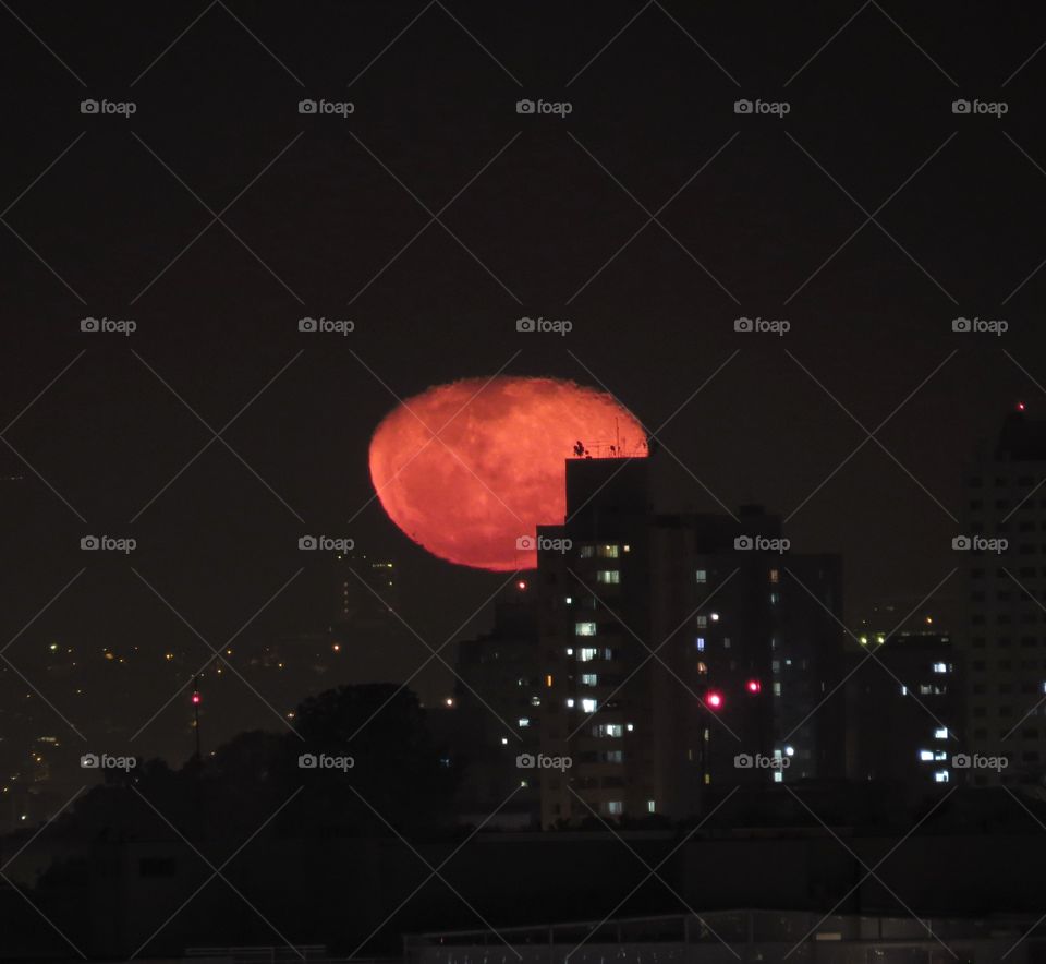 Moonrise - Moon city