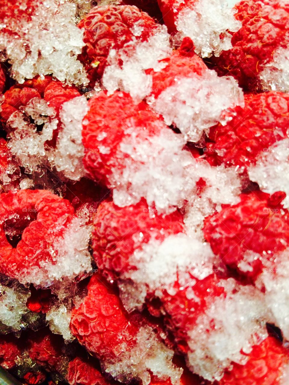 Frozen raspberry 