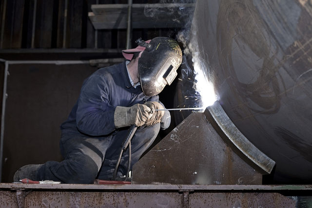 Welding worker